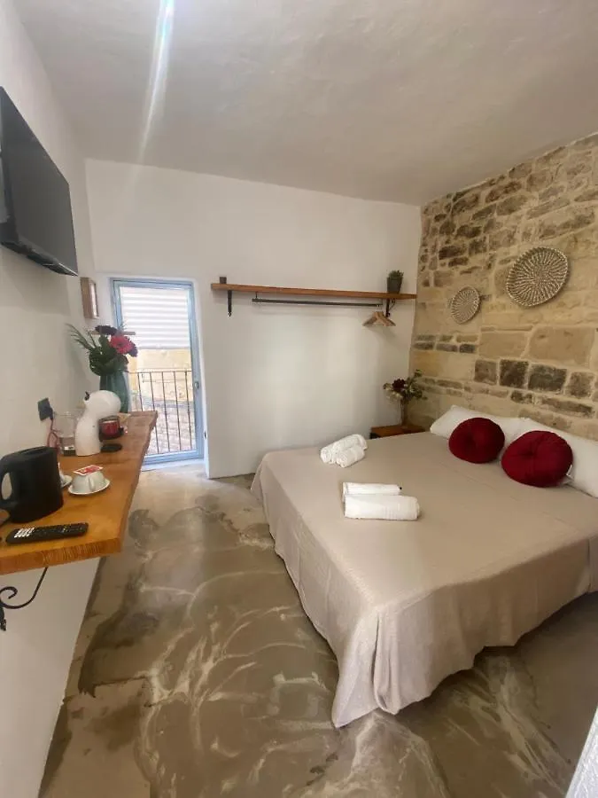 Dimora Pietranima Hotel Bari 0*,  Italy